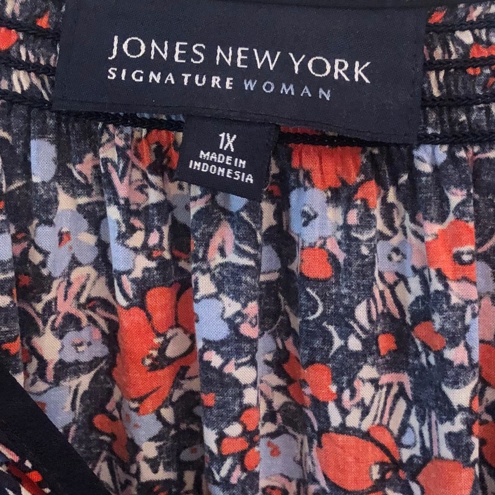 Jones New York 3/4 sleeve red & blue blouse 1X - Picture 3 of 5